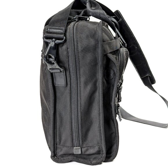 TUMI Extendable Rip-Stop Tactical Travel Laptop Briefcase - Picture 8 of 16